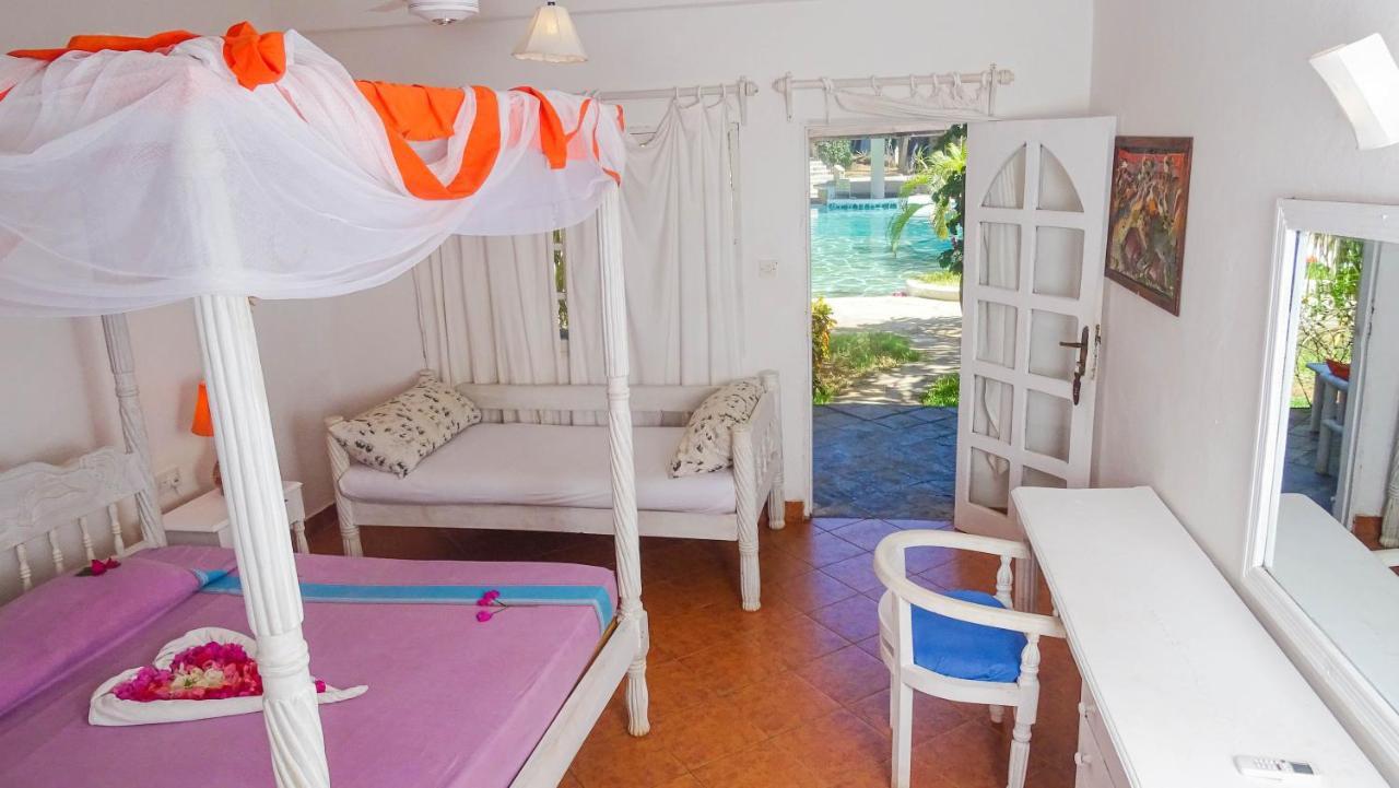 Lily Palm Resort ワタム エクステリア 写真