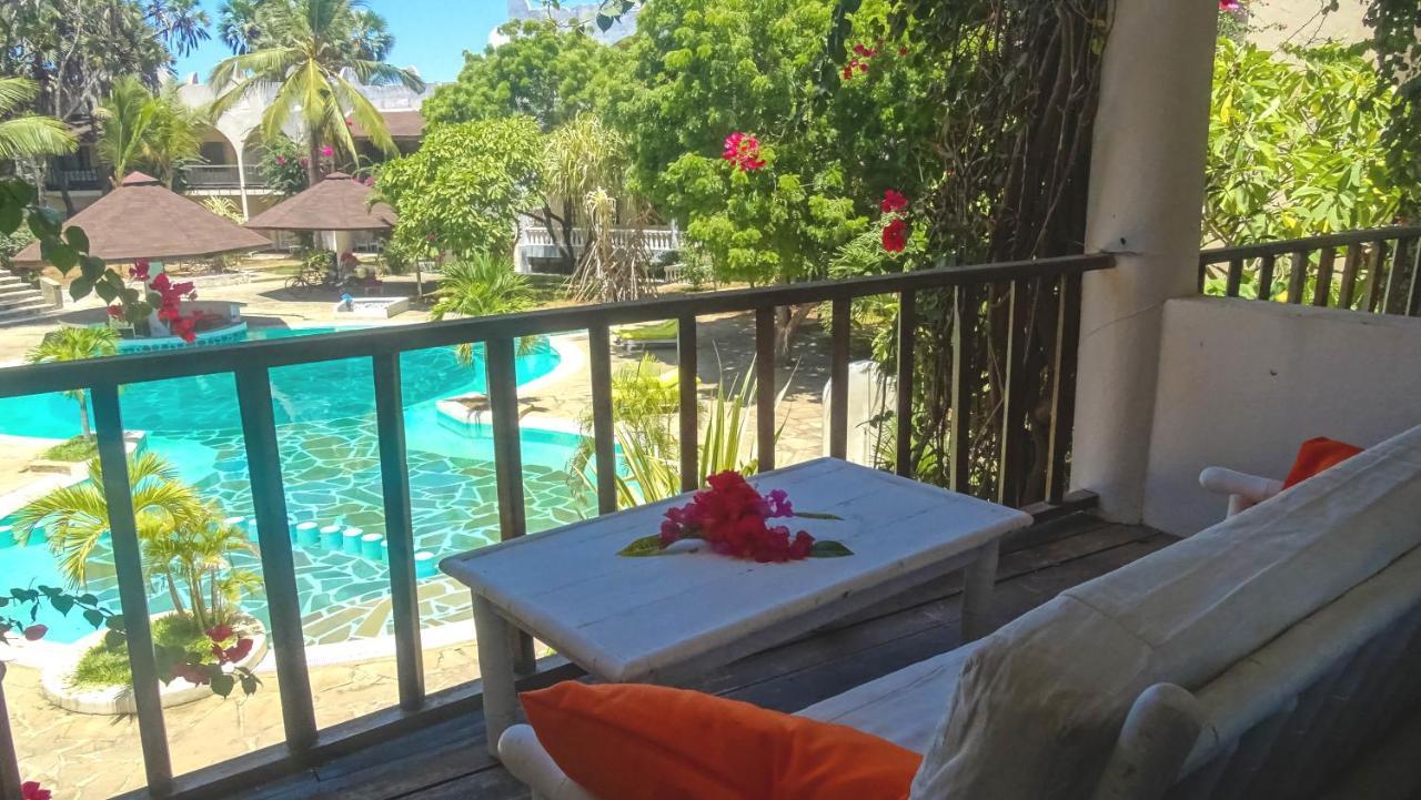 Lily Palm Resort ワタム エクステリア 写真