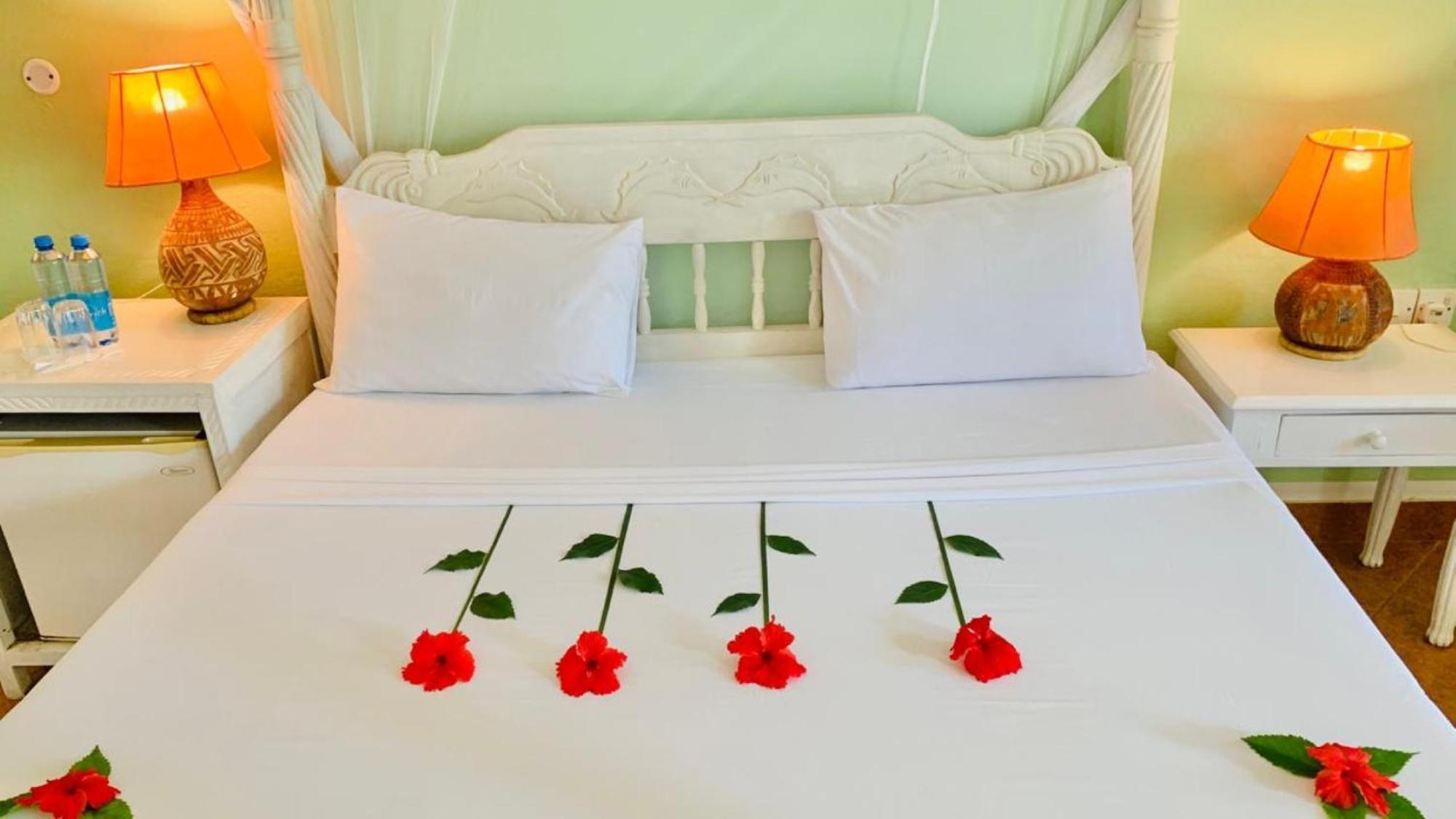 Lily Palm Resort ワタム エクステリア 写真