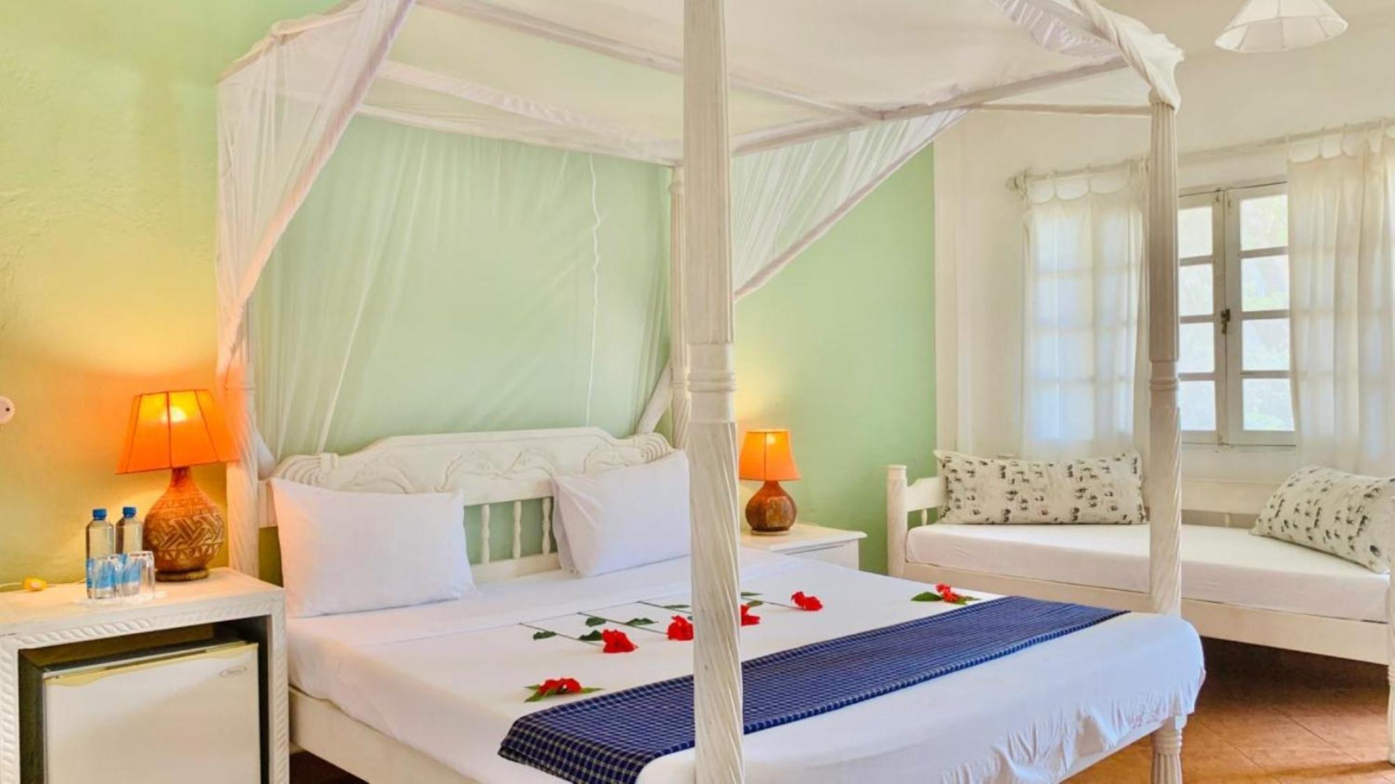 Lily Palm Resort ワタム エクステリア 写真